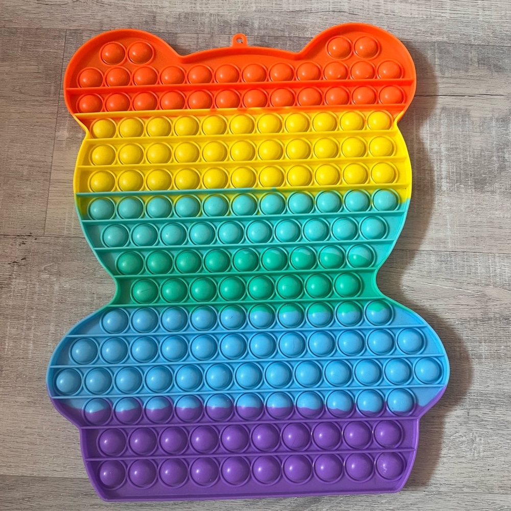 Rainbow bare pop it